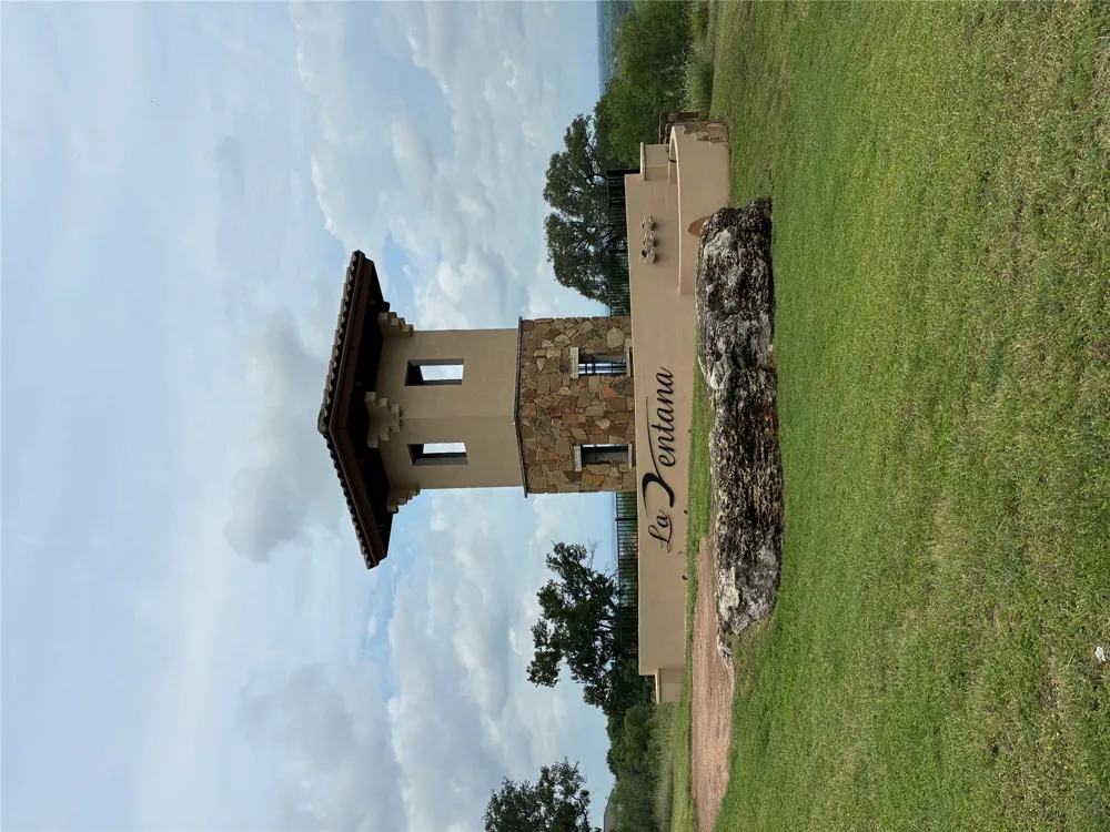 9 Bendito Way Marble Falls, TX 78654