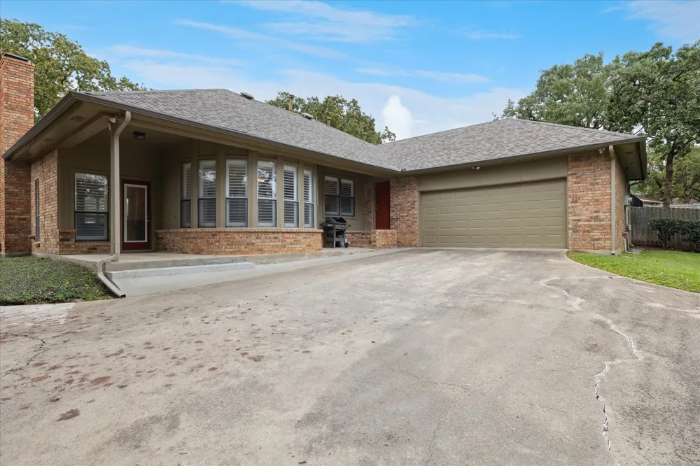2618 Keystone Drive Arlington, TX 76006