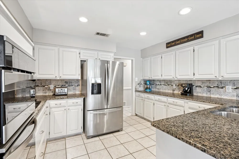 2618 Keystone Drive Arlington, TX 76006