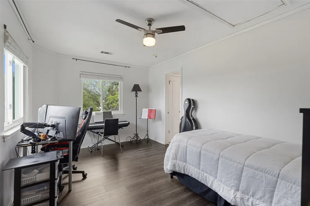 1602 Iris Lane Cedar Park, TX 78613
