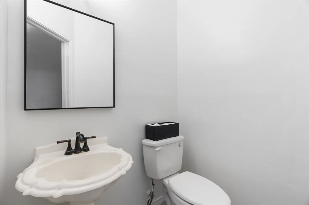 1602 Iris Lane Cedar Park, TX 78613