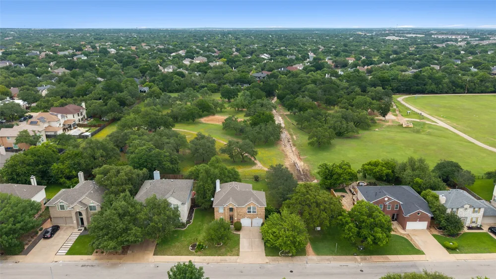 1602 Iris Lane Cedar Park, TX 78613