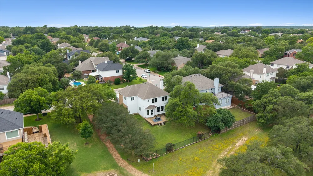1602 Iris Lane Cedar Park, TX 78613