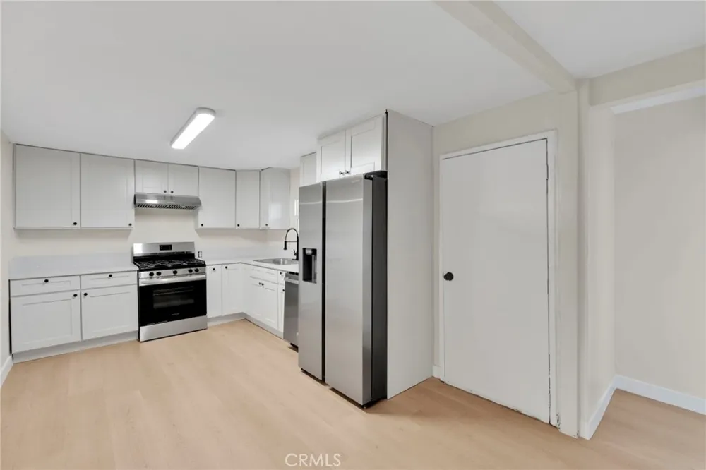659 S 7th Street Colton, CA 92324