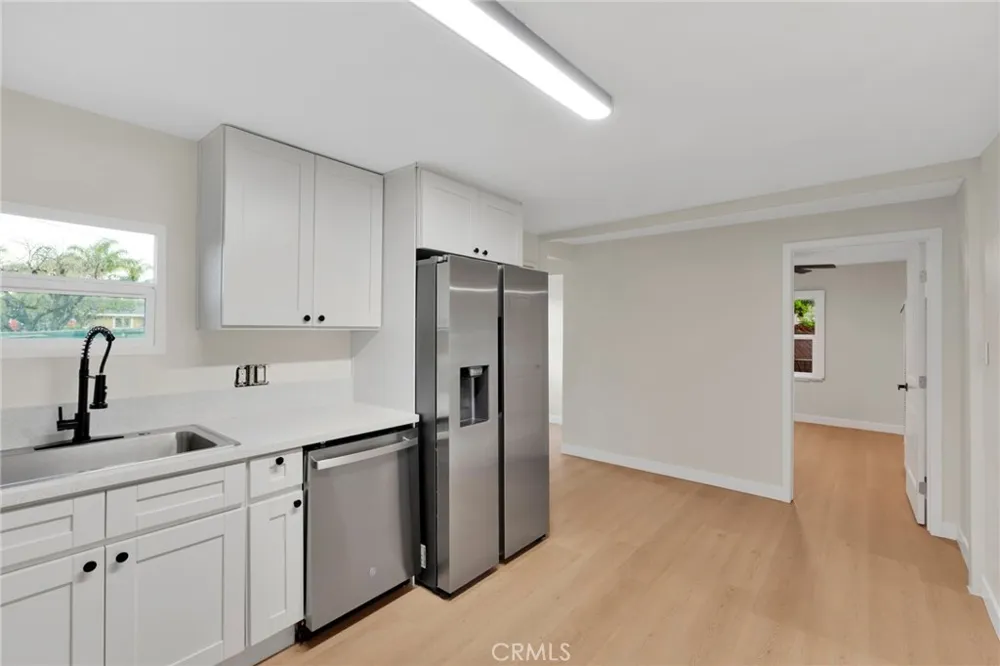 659 S 7th Street Colton, CA 92324