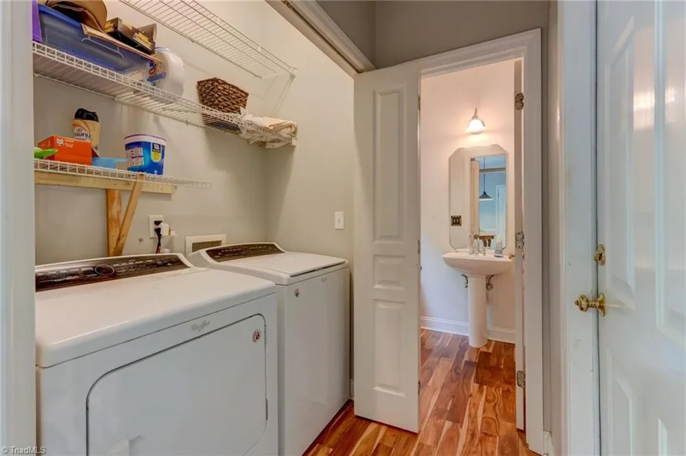 7509 Keating Drive Oak Ridge, NC 27310