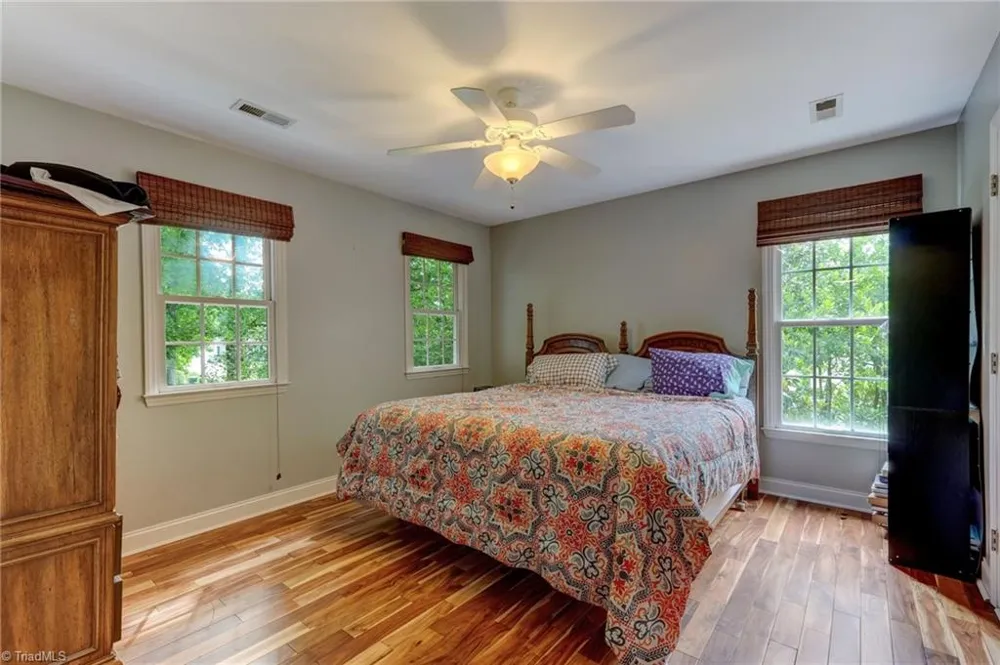 7509 Keating Drive Oak Ridge, NC 27310