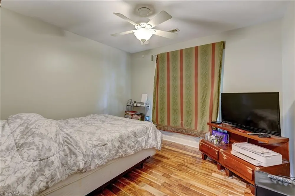 7509 Keating Drive Oak Ridge, NC 27310