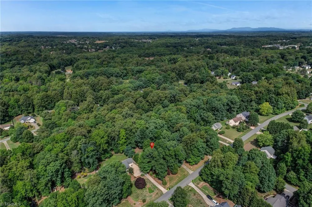 7509 Keating Drive Oak Ridge, NC 27310
