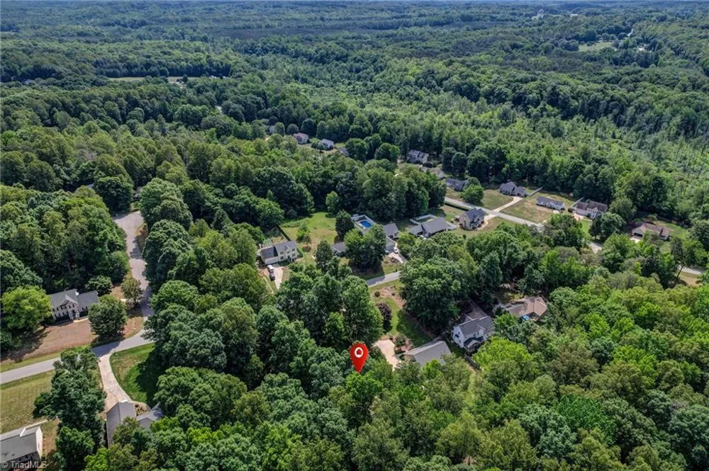 7509 Keating Drive Oak Ridge, NC 27310