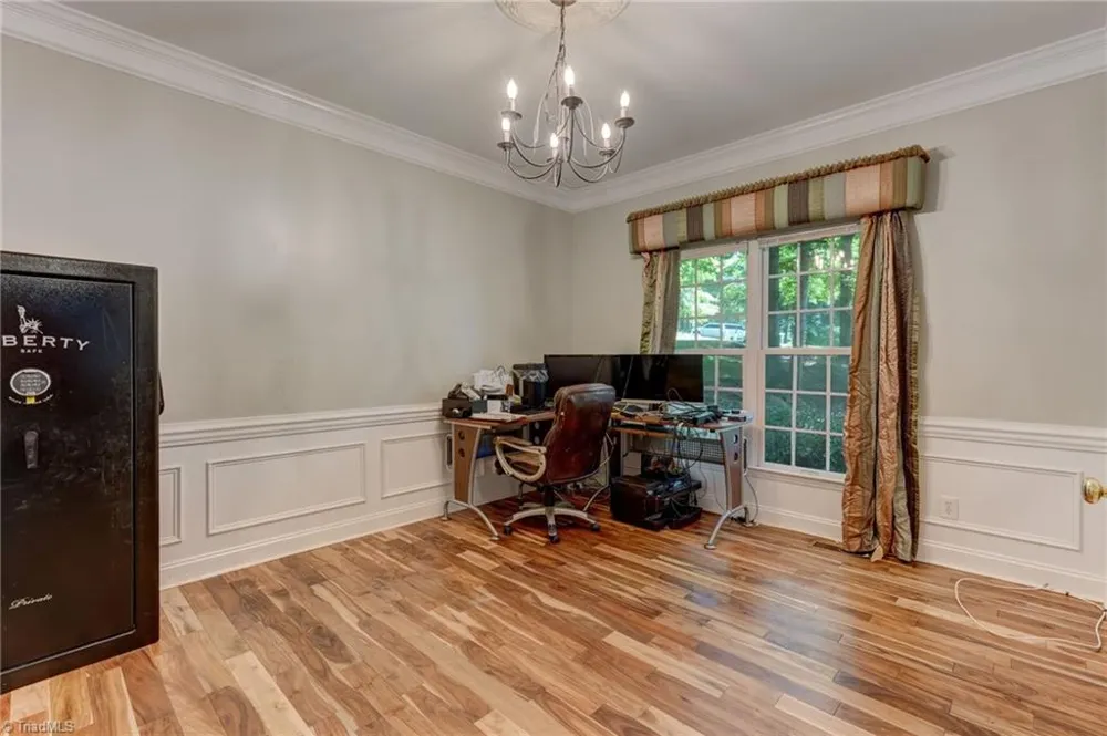 7509 Keating Drive Oak Ridge, NC 27310