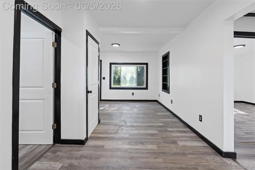 8053 Leadley Avenue Genesee Charter Township, MI 48458