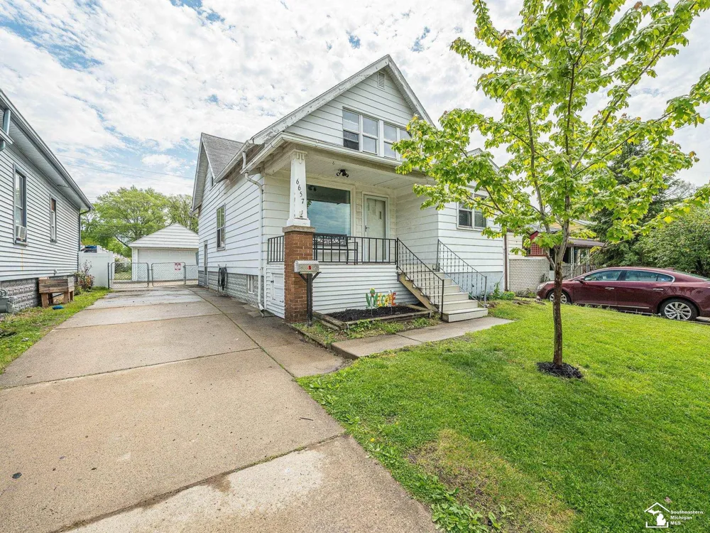 6657 Westpoint Street Taylor City, MI 48180