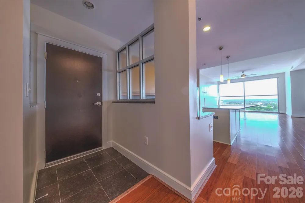 333 W Trade Street #1602 Charlotte, NC 28202