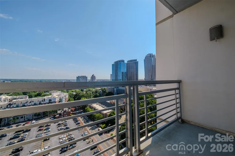 333 W Trade Street #1602 Charlotte, NC 28202