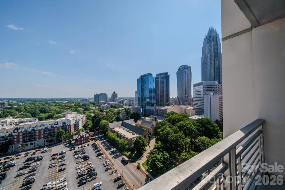 333 W Trade Street #1602 Charlotte, NC 28202