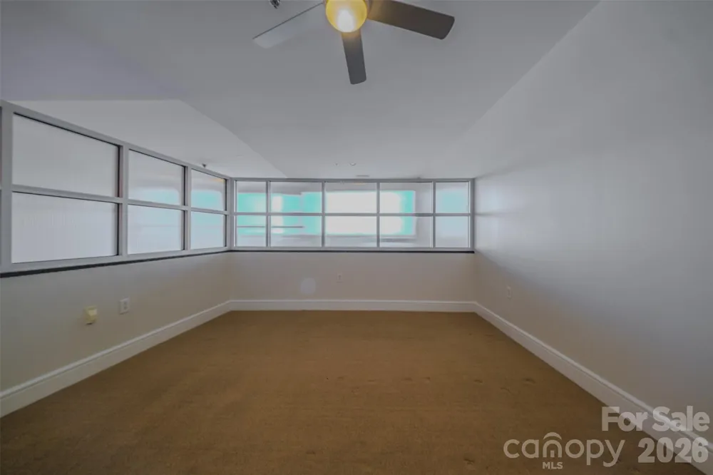 333 W Trade Street #1602 Charlotte, NC 28202