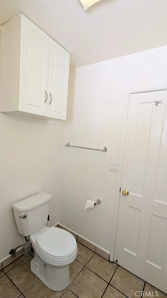 209 Florence Street Burbank, CA 91505