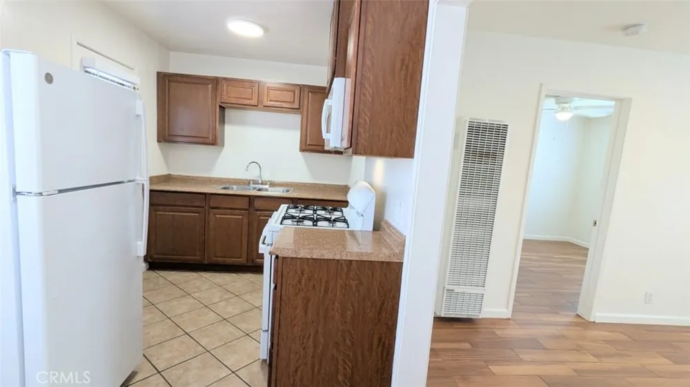 209 Florence Street Burbank, CA 91505