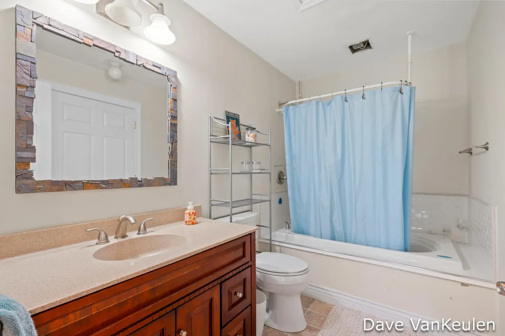 879 Flat River Court SE Vergennes Township, MI 49331
