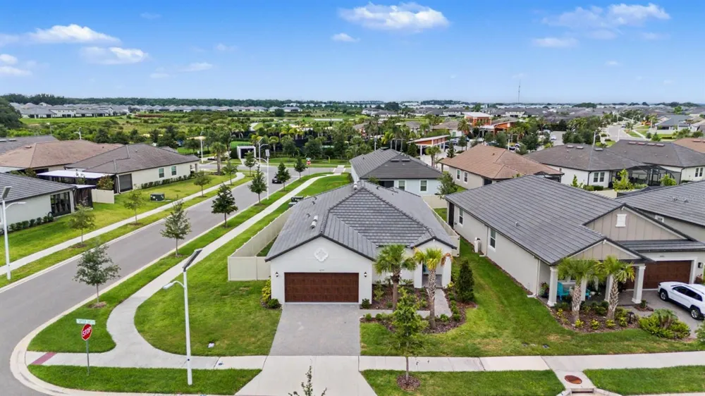 10733 TUPPER CAY DRIVE San Antonio, FL 33576
