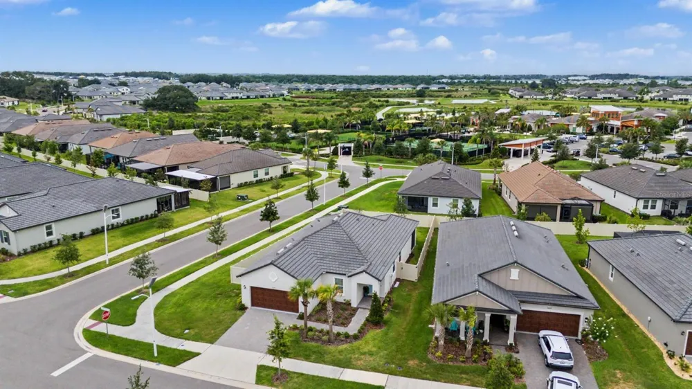 10733 TUPPER CAY DRIVE San Antonio, FL 33576