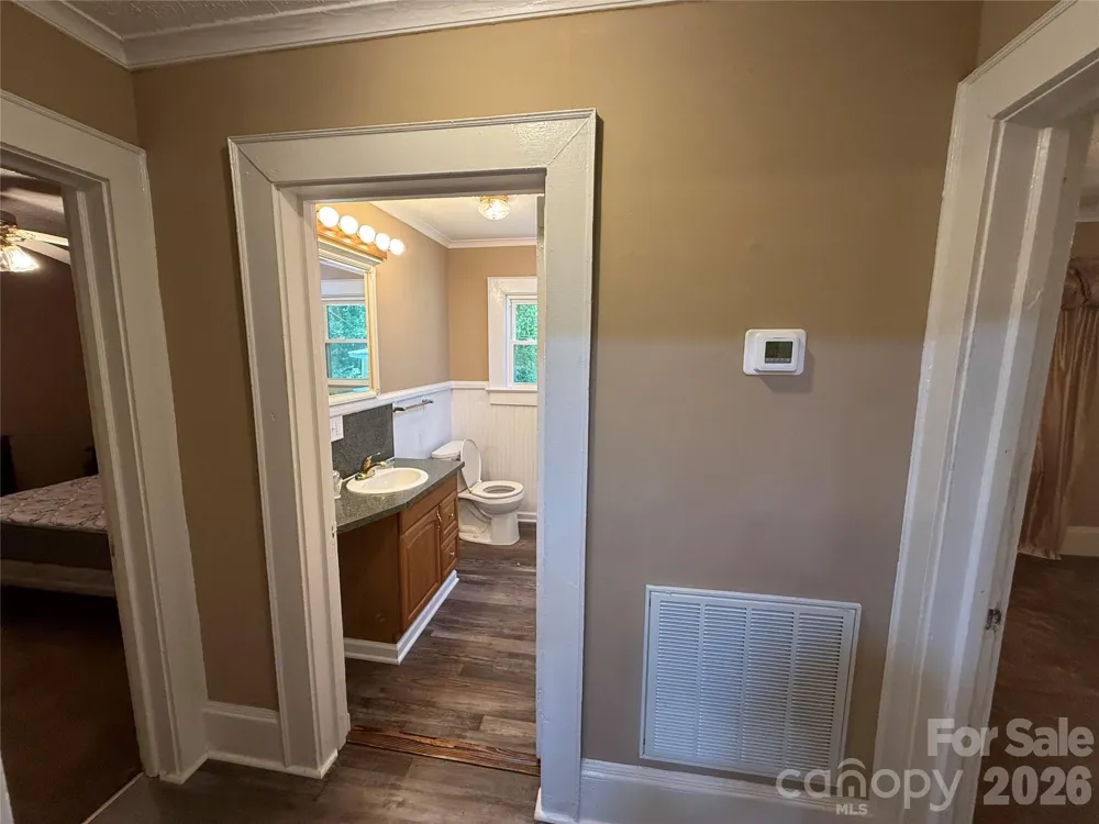 122 E Hargrave Street Wadesboro, NC 28170