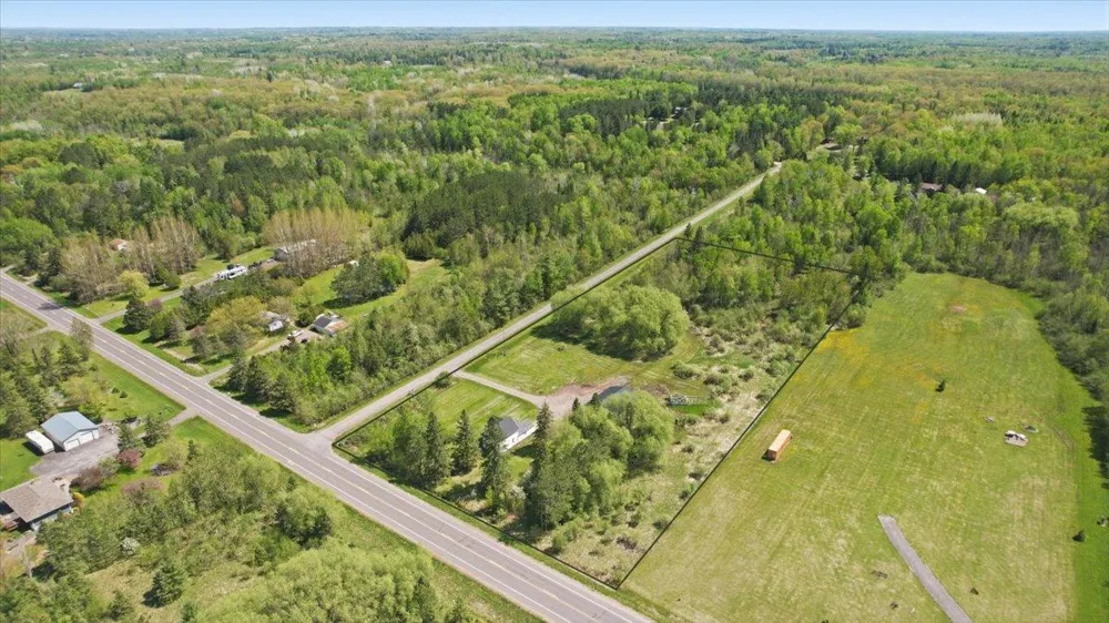 6411 S Preston Road Superior, WI 54880