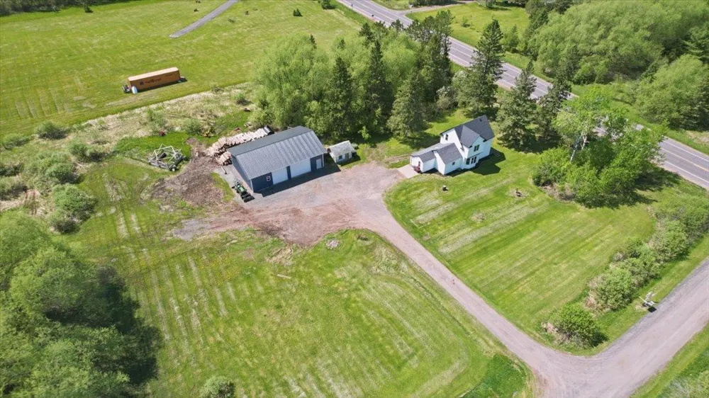 6411 S Preston Road Superior, WI 54880