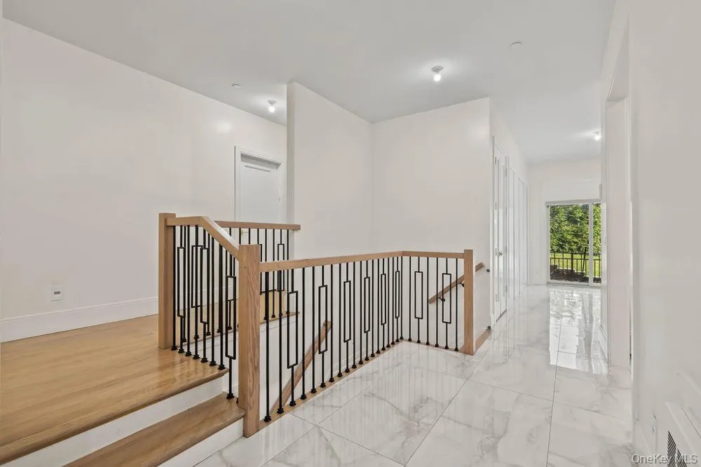 4103 Corner Street Spring Valley, NY 10977