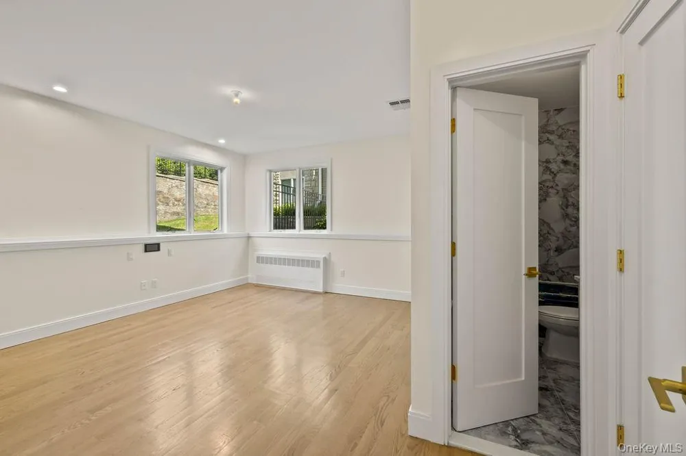 4103 Corner Street Spring Valley, NY 10977
