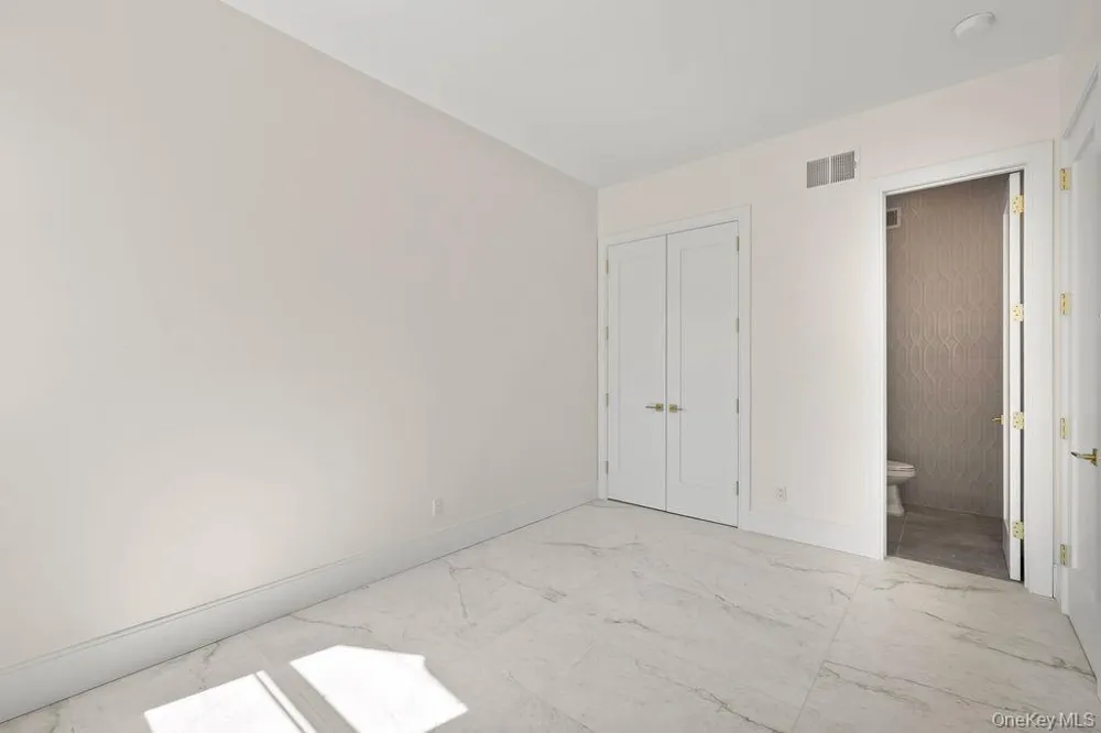 4103 Corner Street Spring Valley, NY 10977