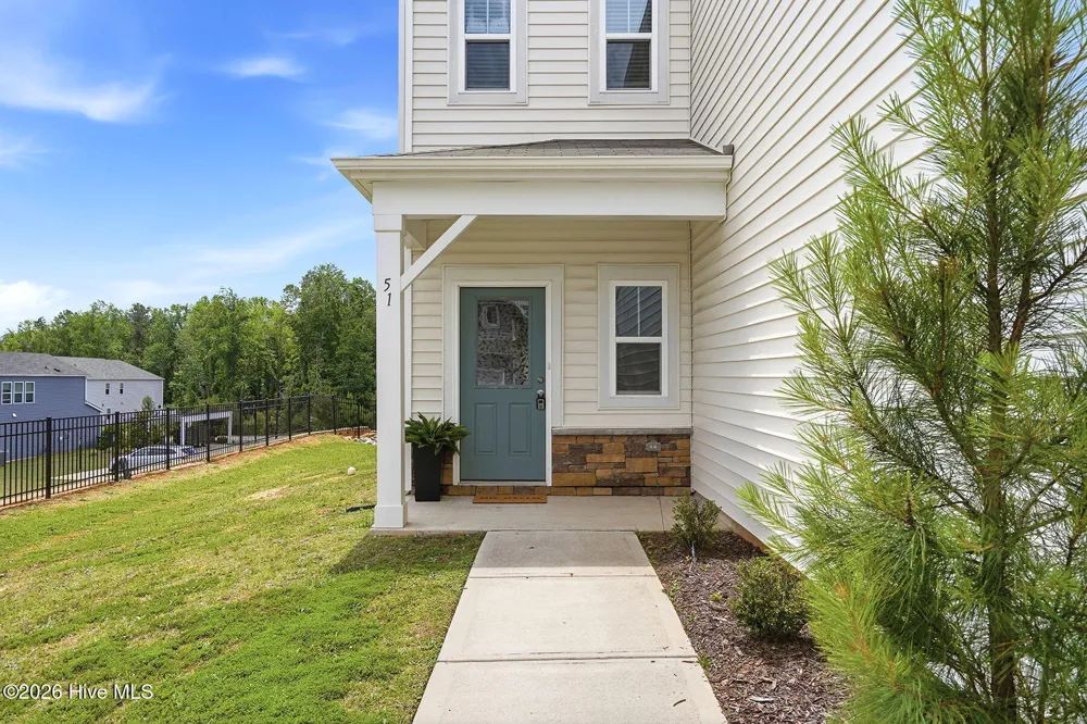 51 Coffee Tree Circle Clayton, NC 27527