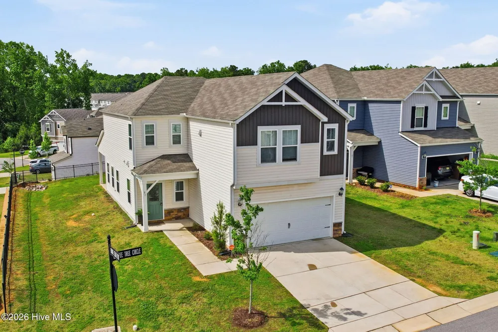 51 Coffee Tree Circle Clayton, NC 27527