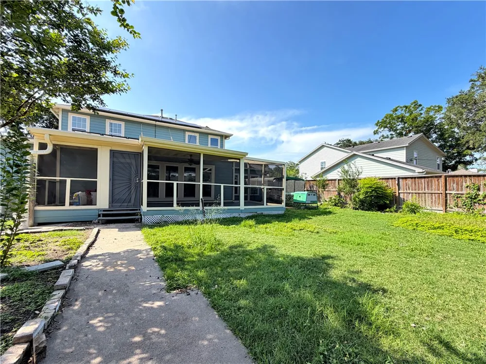 219 Leming Avenue Corpus Christi, TX 78404