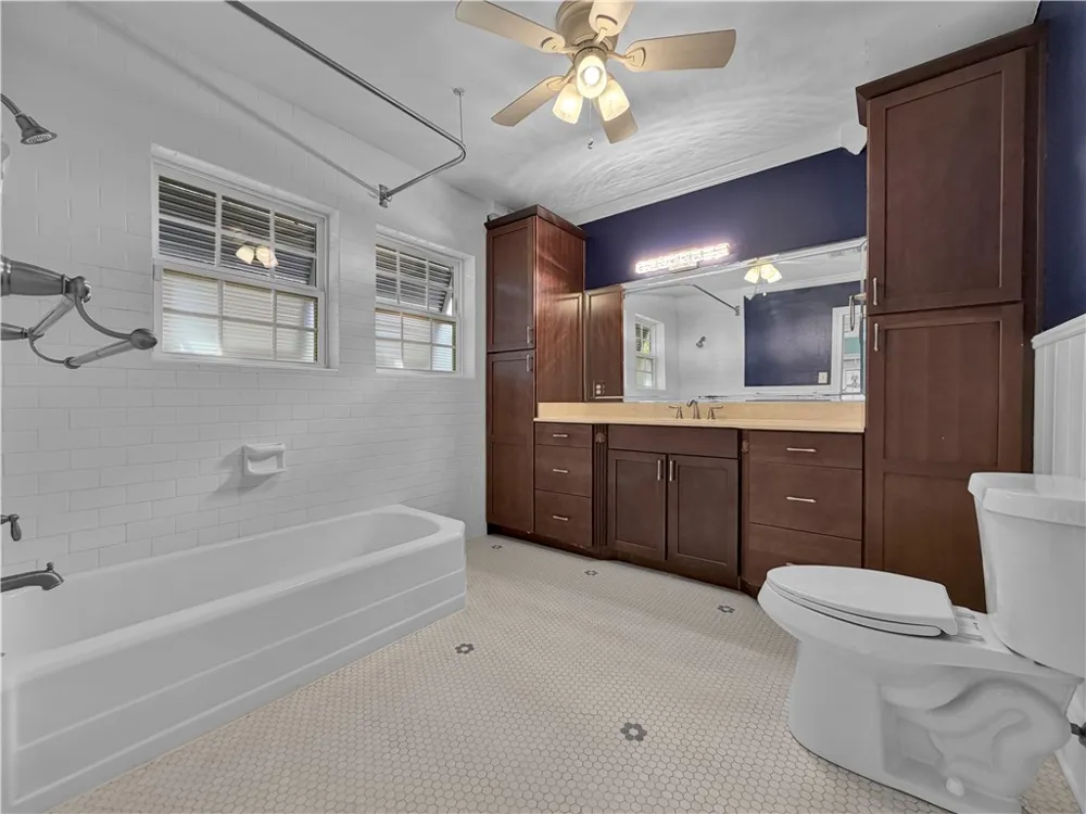 219 Leming Avenue Corpus Christi, TX 78404