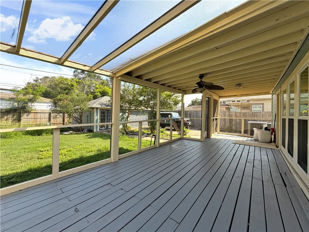 219 Leming Avenue Corpus Christi, TX 78404