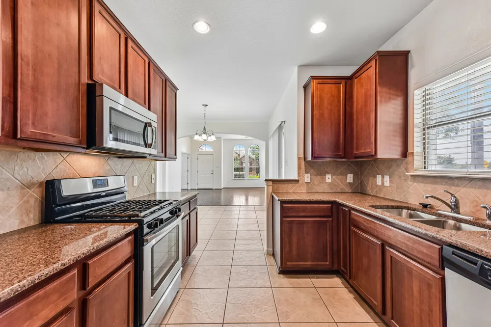 11400 W Parmer Lane #102 Cedar Park, TX 78613