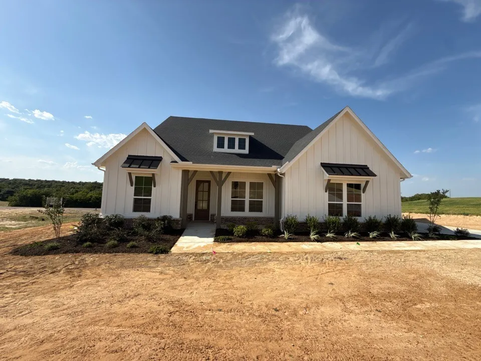 417 Texas Sage Trail Weatherford, TX 76085