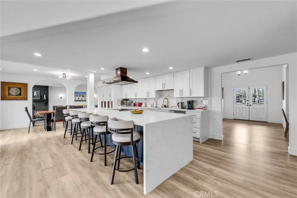29795 Eagle Point Canyon Lake, CA 92587
