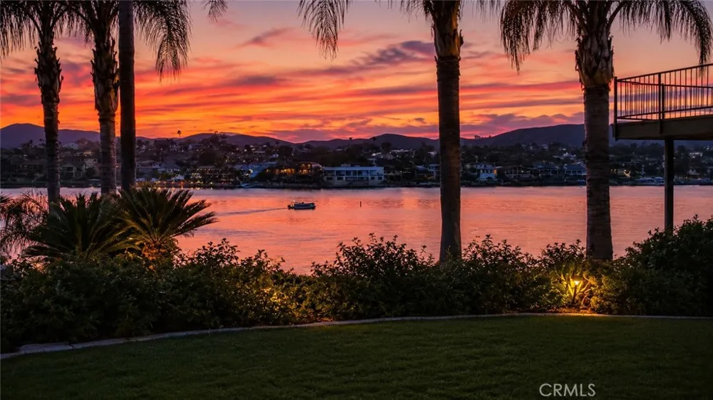 29795 Eagle Point Canyon Lake, CA 92587