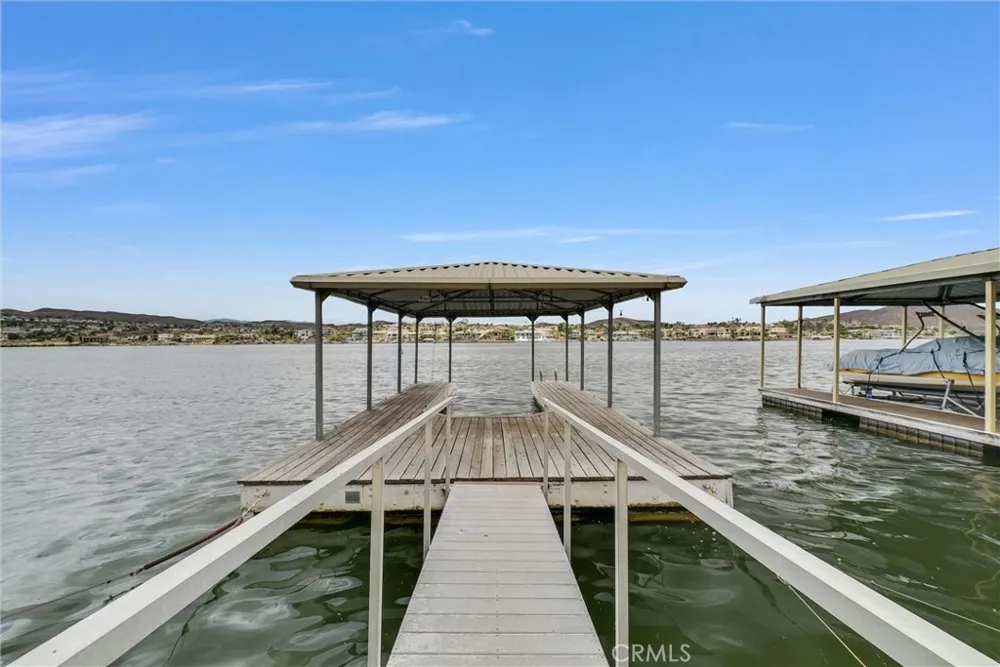 29795 Eagle Point Canyon Lake, CA 92587