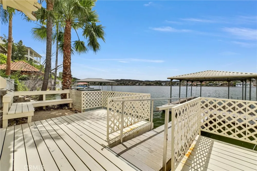 29795 Eagle Point Canyon Lake, CA 92587