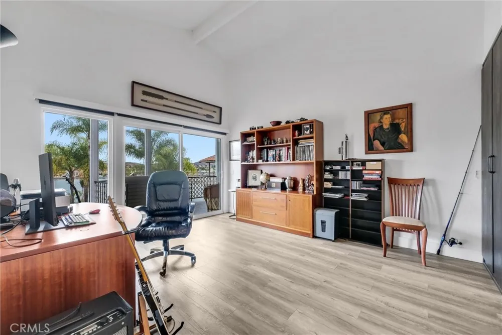 29795 Eagle Point Canyon Lake, CA 92587