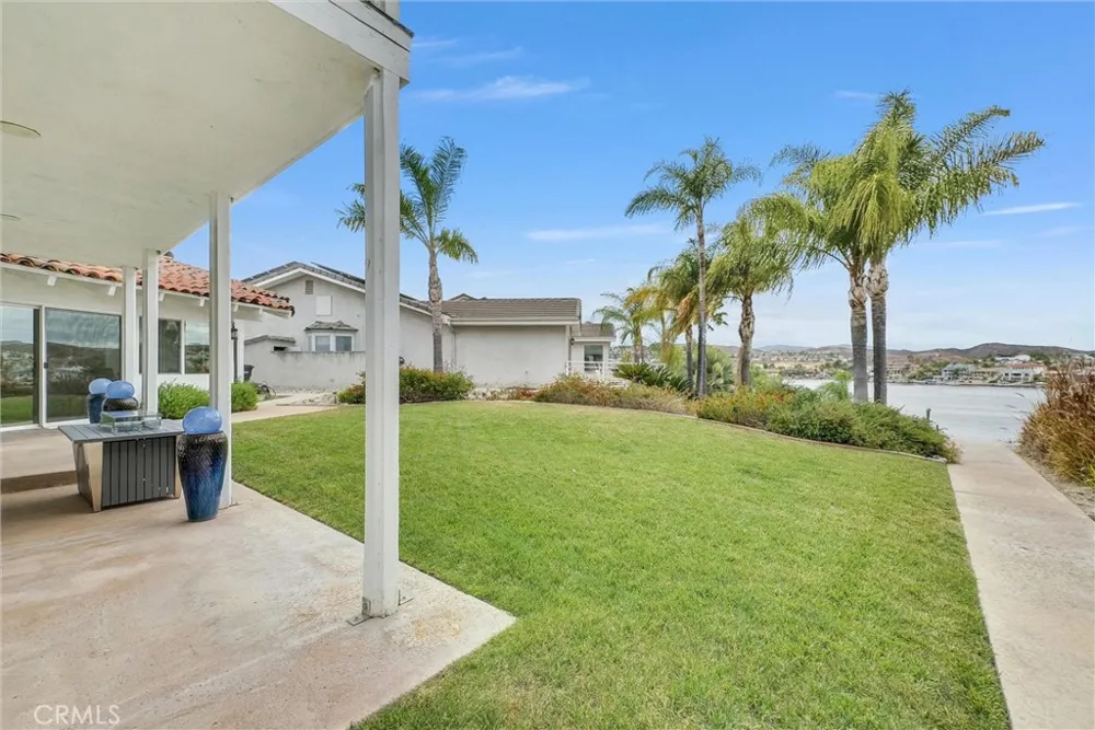 29795 Eagle Point Canyon Lake, CA 92587