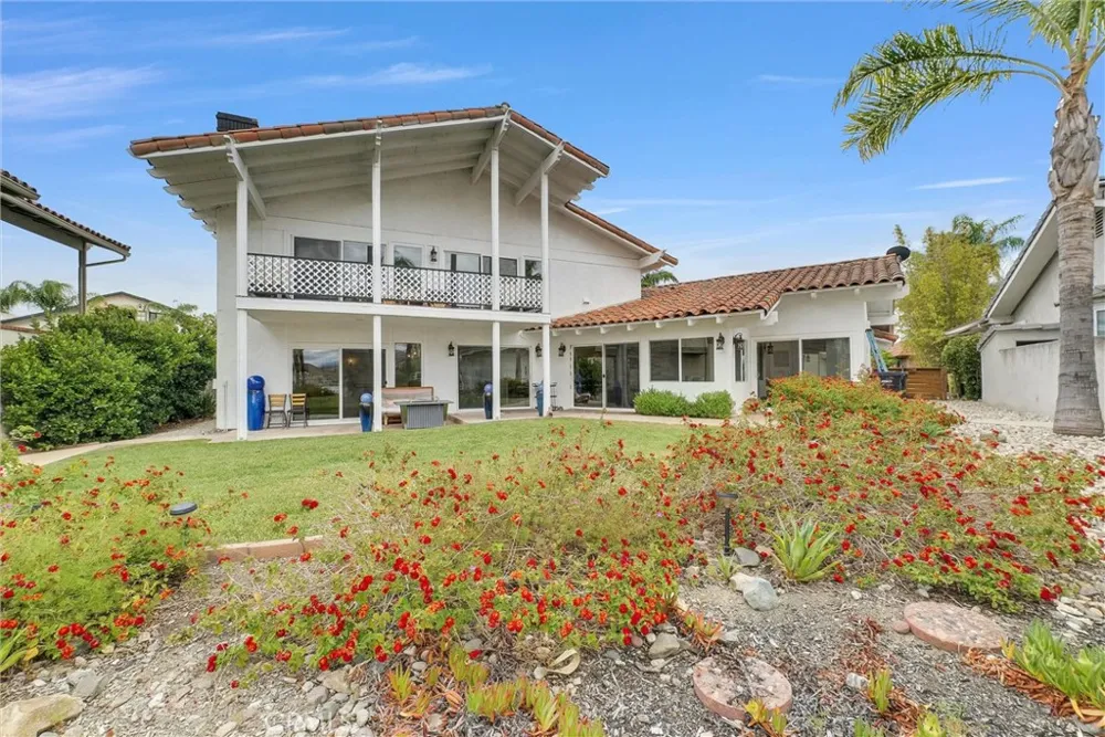 29795 Eagle Point Canyon Lake, CA 92587