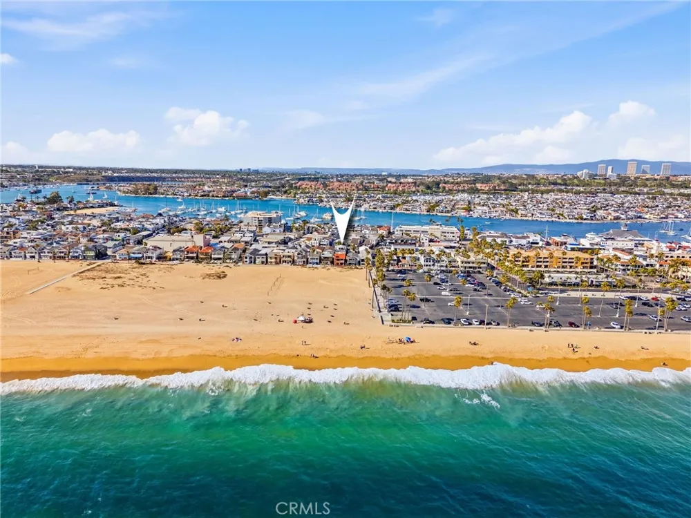 419 E Balboa Newport Beach, CA 92661