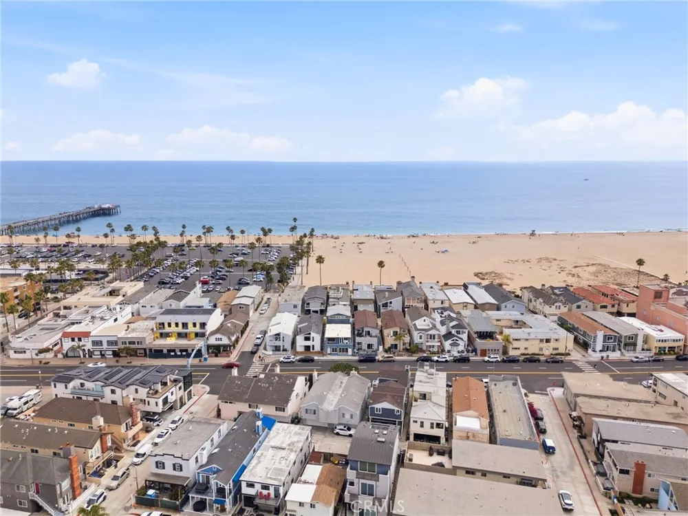 419 E Balboa Newport Beach, CA 92661