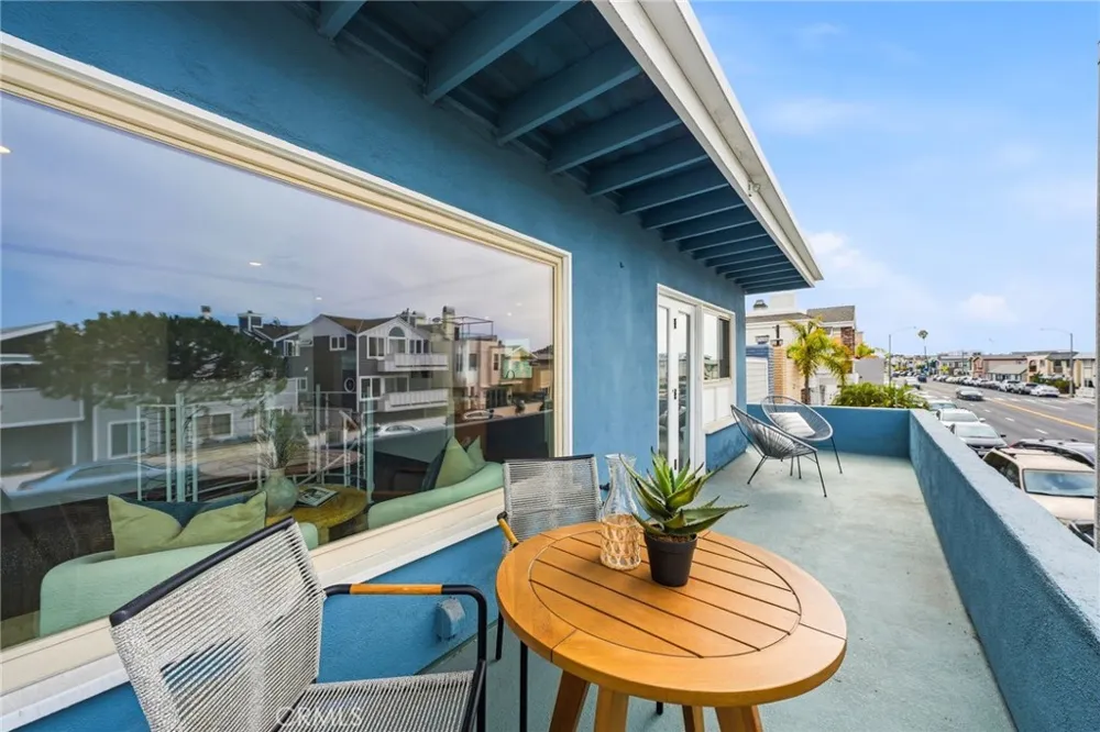 419 E Balboa Newport Beach, CA 92661