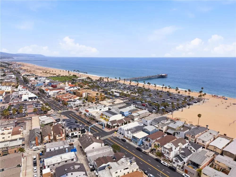 419 E Balboa Newport Beach, CA 92661